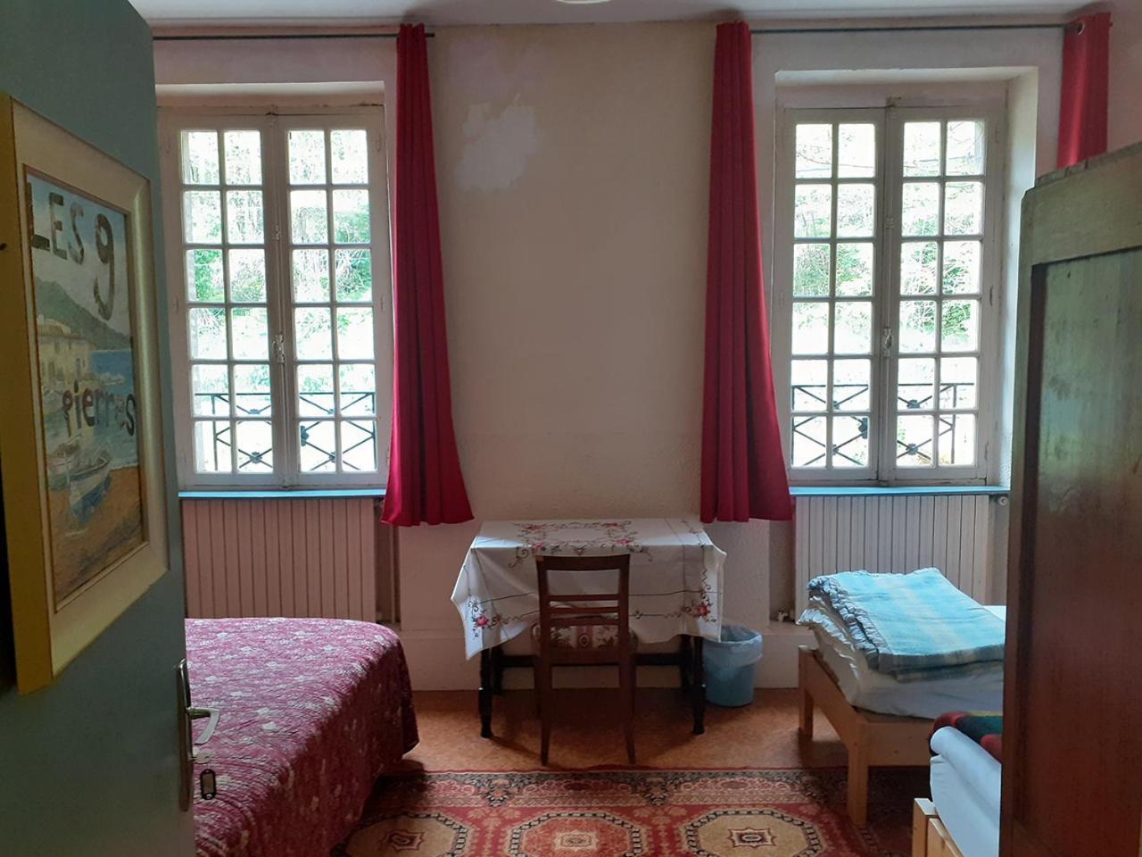 Le Moulin De Saleth Hotel Saint-Antonin-Noble-Val Room photo